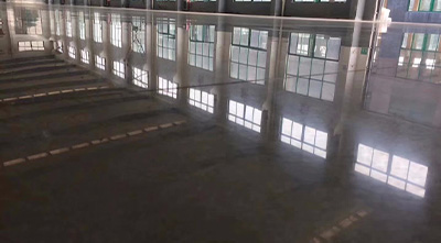 固化剂地坪施工基层不平如何处理？