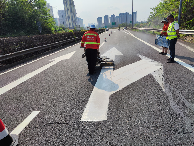 道路交通标线 道路交通标线