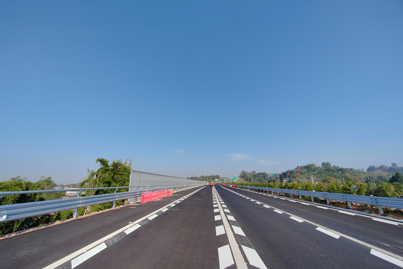 道路划线施工